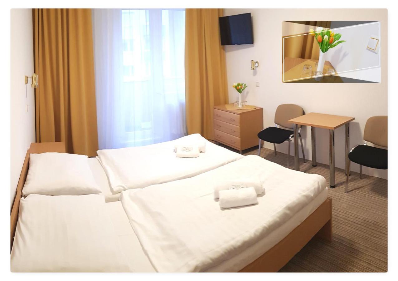 Turist Hotel Bratislava Ngoại thất bức ảnh